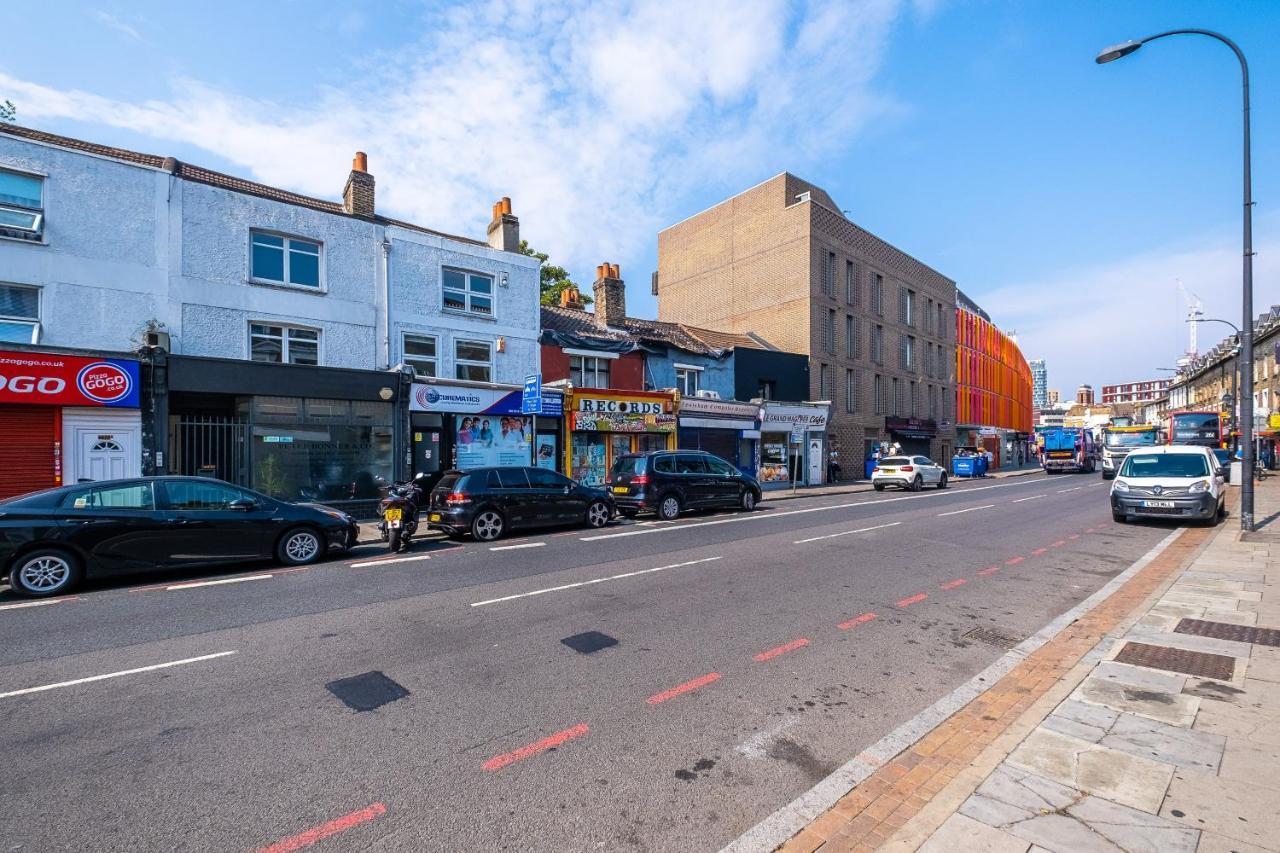 Securematics Superior Studio Apartments London Exterior photo